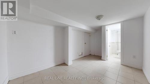 250 Bathurst Street, Toronto (Trinity-Bellwoods), ON - Indoor Photo Showing Other Room