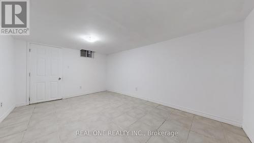 250 Bathurst Street, Toronto (Trinity-Bellwoods), ON - Indoor Photo Showing Other Room