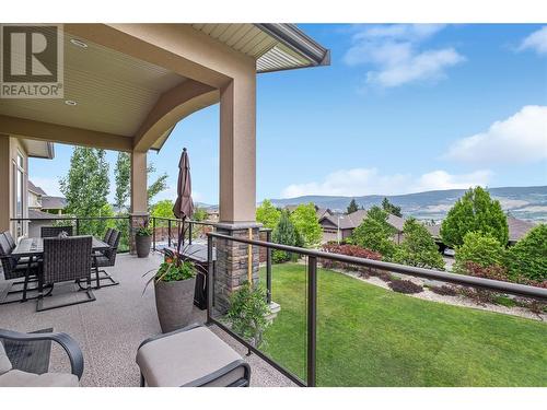 569 Harrogate Lane, Kelowna, BC - Outdoor With Exterior