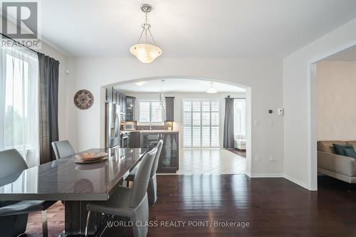 16 Birch Tree Trail, Brampton (Bram East), ON - Indoor Photo Showing Dining Room