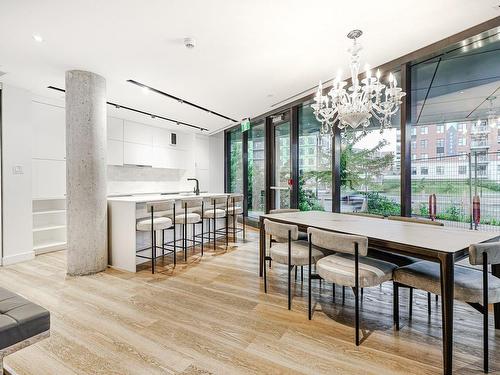 Salle communautaire - 714-200 Boul. Marcel-Laurin, Montréal (Saint-Laurent), QC - Indoor Photo Showing Dining Room