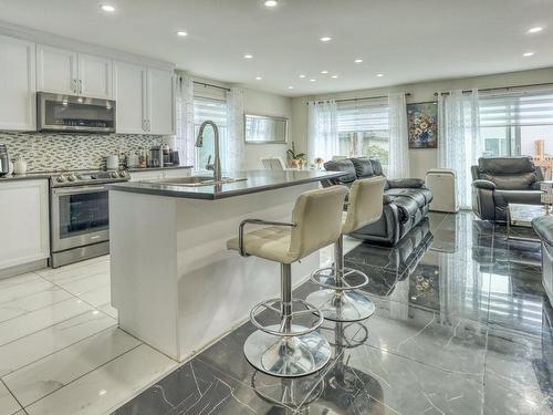 Salle Ã  manger - 26A 36E Avenue, Bois-Des-Filion, QC - Indoor Photo Showing Kitchen With Upgraded Kitchen