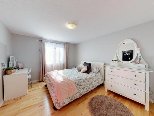 Bedroom - 76 Rue Des Capucines, Gatineau (Hull), QC - Indoor Photo Showing Bedroom