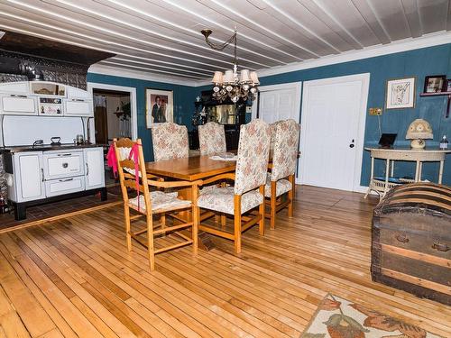 Cuisine - 46 Route 132 E., Saint-Denis-De La Bouteillerie, QC - Indoor Photo Showing Dining Room