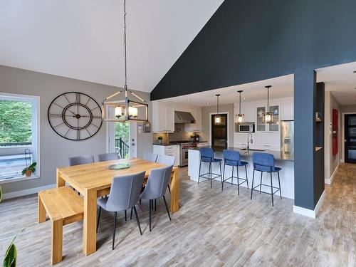 Vue d'ensemble - 2088 Ch. Régimbald, Saint-Donat, QC - Indoor Photo Showing Dining Room