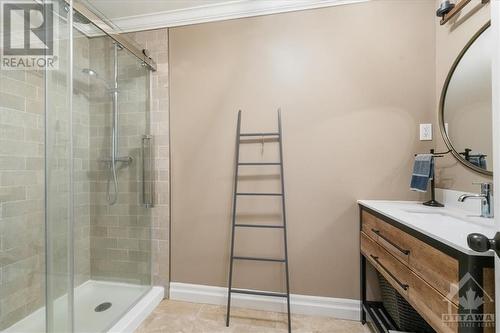 2586 Wilhaven Drive, Cumberland, ON - Indoor Photo Showing Bathroom