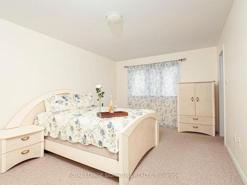 10 Shapland Cres, Ajax, ON - Indoor Photo Showing Bedroom