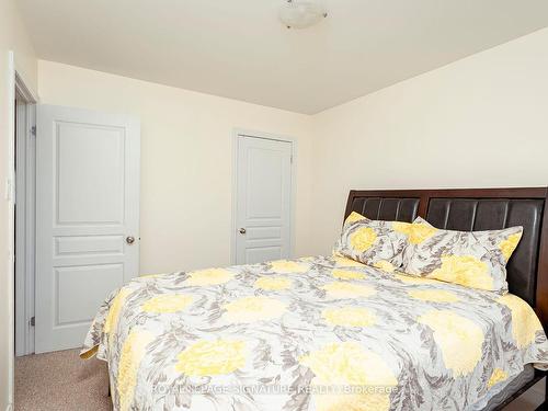 10 Shapland Cres, Ajax, ON - Indoor Photo Showing Bedroom