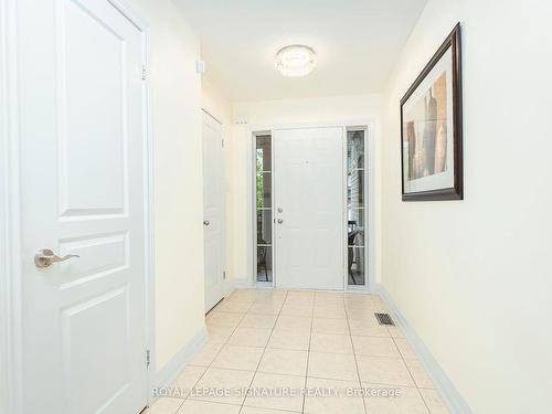 10 Shapland Cres, Ajax, ON - Indoor Photo Showing Other Room