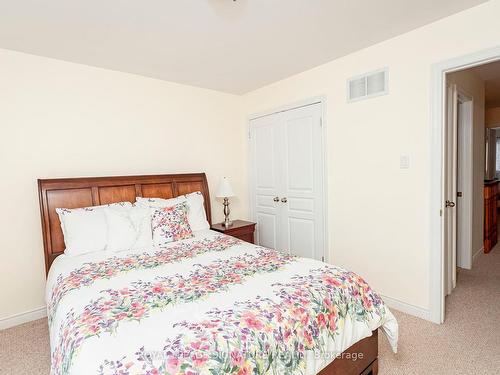 10 Shapland Cres, Ajax, ON - Indoor Photo Showing Bedroom