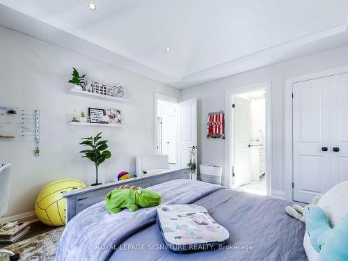 294 Robinson St, Oakville, ON - Indoor Photo Showing Bedroom