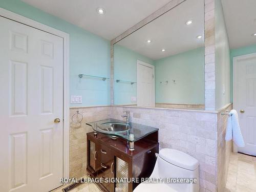 3103 Keynes Cres, Mississauga, ON - Indoor Photo Showing Bathroom