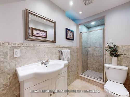 3103 Keynes Cres, Mississauga, ON - Indoor Photo Showing Bathroom