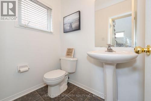 2423 Nichols Drive, Oakville (Iroquois Ridge North), ON - Indoor Photo Showing Bathroom