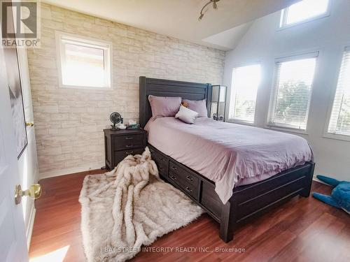 2423 Nichols Drive, Oakville (Iroquois Ridge North), ON - Indoor Photo Showing Bedroom