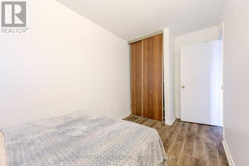 24 - 2779 Gananoque Drive, Mississauga, ON - Indoor Photo Showing Bedroom