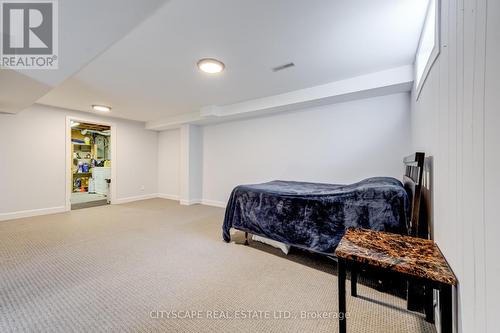 24 - 2779 Gananoque Drive, Mississauga, ON - Indoor Photo Showing Bedroom