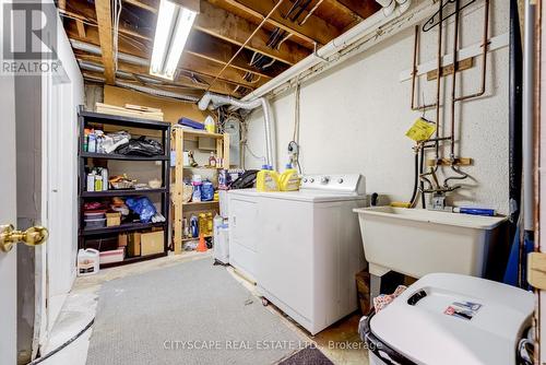 24 - 2779 Gananoque Drive, Mississauga (Meadowvale), ON - Indoor Photo Showing Laundry Room