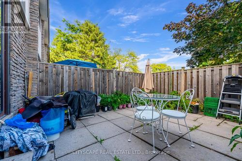 24 - 2779 Gananoque Drive, Mississauga (Meadowvale), ON - Outdoor