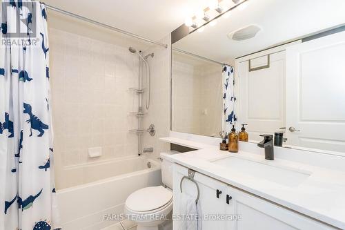 1107 - 50 Lynn Williams Street, Toronto (Niagara), ON - Indoor Photo Showing Bathroom