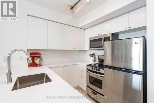 1107 - 50 Lynn Williams Street, Toronto (Niagara), ON - Indoor Photo Showing Kitchen With Upgraded Kitchen