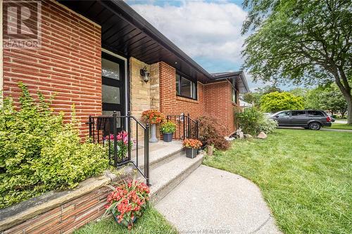 720 Cartier Drive, Windsor, ON - Outdoor