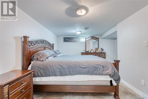 3229 Virginia Park Avenue, Windsor, ON - Indoor Photo Showing Bedroom