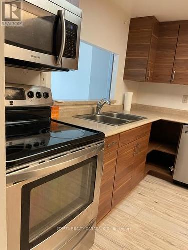 806 - 5785 Yonge Street, Toronto, ON - Indoor Photo Showing Kitchen With Double Sink