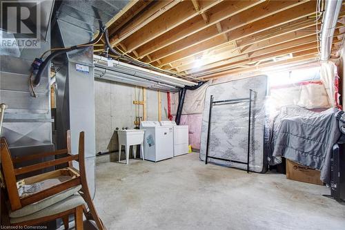 285 Old Huron Road Unit# 10, Kitchener, ON - Indoor Photo Showing Basement