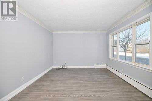 55 Pelham Street, St. Catharines, ON - Indoor Photo Showing Other Room