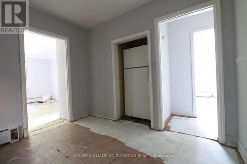 55 Pelham Street, St. Catharines, ON - Indoor Photo Showing Other Room