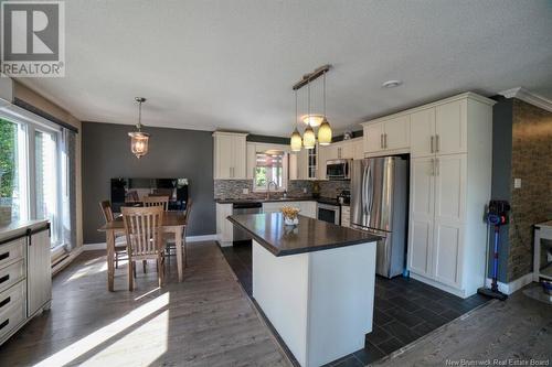 648 Principale, Beresford, NB - Indoor Photo Showing Kitchen With Upgraded Kitchen