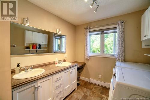 648 Principale, Beresford, NB - Indoor Photo Showing Bathroom