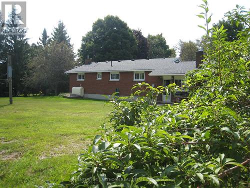 1194 County Rd 1, Prince Edward County (Bloomfield), ON - Outdoor