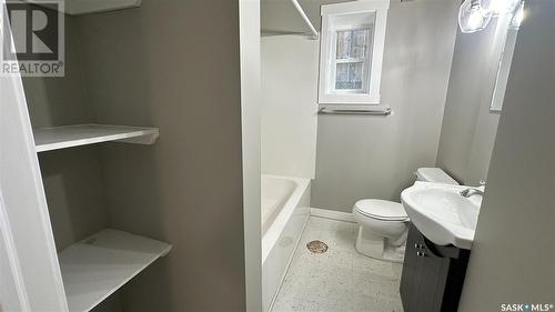 A And B 2200 Harvey Street, Regina, SK - Indoor Photo Showing Bathroom