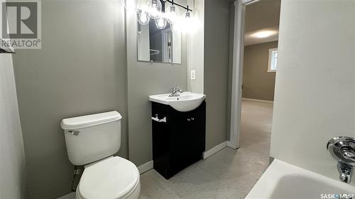 A And B 2200 Harvey Street, Regina, SK - Indoor Photo Showing Bathroom