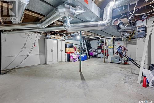 1131 Victoria Avenue, Regina, SK - Indoor Photo Showing Basement