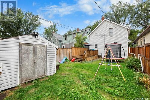 1131 Victoria Avenue, Regina, SK - Outdoor