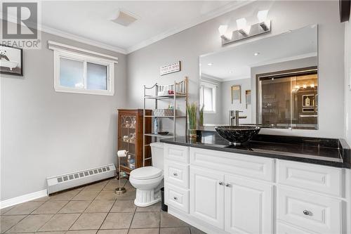 114 St  George West Street, Alexandria, ON - Indoor Photo Showing Bathroom