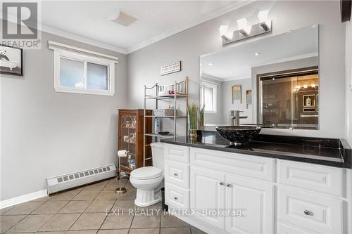 114 St  George West Street, North Glengarry, ON - Indoor Photo Showing Bathroom