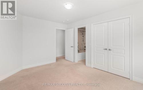 1554 Devine Point, Milton (Ford), ON - Indoor Photo Showing Other Room