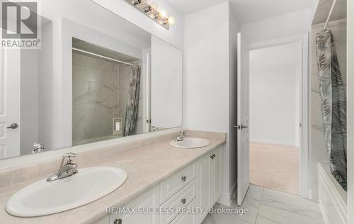 1554 Devine Point, Milton (Ford), ON - Indoor Photo Showing Bathroom