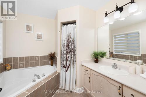 35 Arabia Gate, Brampton (Sandringham-Wellington), ON - Indoor Photo Showing Bathroom