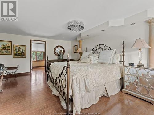 1190 Beals, Windsor, ON - Indoor Photo Showing Bedroom