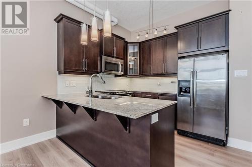 112 Benton Street Unit# 116, Kitchener, ON - Indoor Photo Showing Kitchen With Double Sink With Upgraded Kitchen