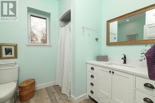 210 County Road 19, Prince Edward County (Ameliasburgh), ON - Indoor Photo Showing Bathroom