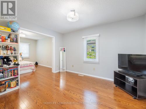 53 Highgrove Crescent, Richmond Hill, ON - Indoor Photo Showing Other Room