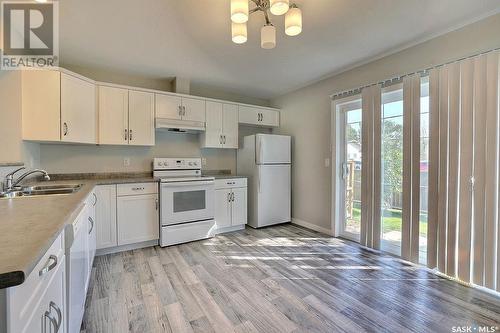 3750 7Th Avenue E, Regina, SK - Indoor Photo Showing Kitchen With Double Sink