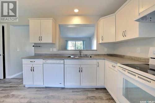 3750 7Th Avenue E, Regina, SK - Indoor Photo Showing Kitchen With Double Sink