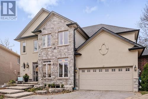 Lower - 19 Redcliff Court, Hamilton (Waterdown), ON 